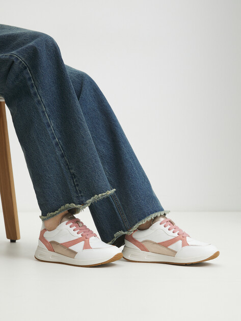 Женские кроссовки GEOX D BULMYA, Артикул D46NQA, белый | 4273681. Ракурс 2