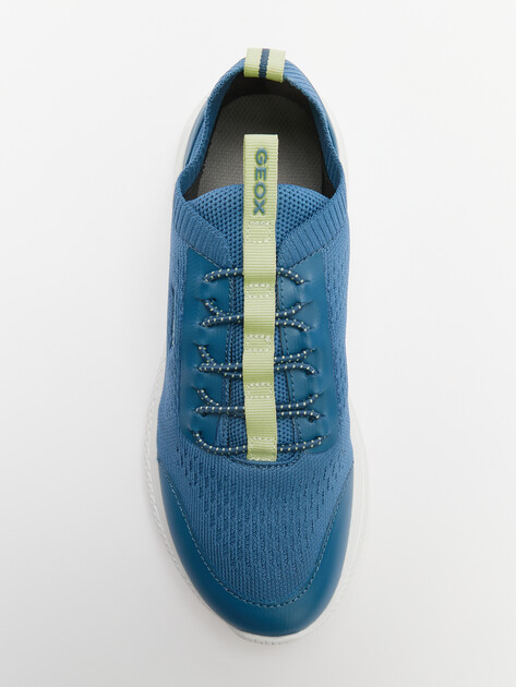 Детские кроссовки GEOX J SPRINTYE BOY, Артикул J25GBA, синий | 4273726. Ракурс 4