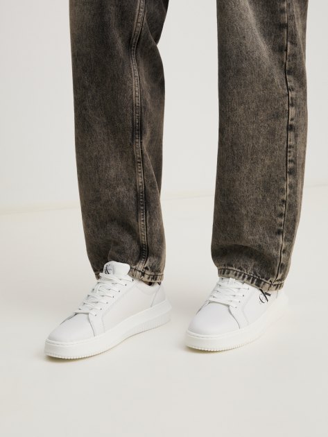 White calvin klein jeans new arrivals