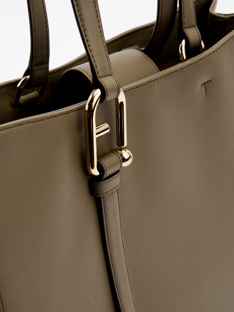 Женский тоут FURLA, Артикул FURLA NUVOLA L TOTE, серо-зеленый | 4278838. Ракурс 4 Женский тоут FURLA, Артикул FURLA NUVOLA L TOTE, серо-зеленый | 4278838. Ракурс 4