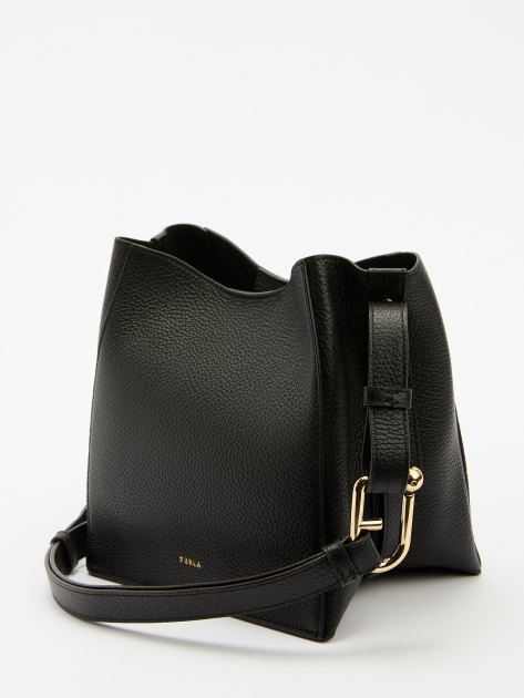Женская сумка на плечо FURLA, Артикул FURLA NUVOLA MINI BUCKET BAG 20, черный | 4278850. Ракурс 5 Женская сумка на плечо FURLA, Артикул FURLA NUVOLA MINI BUCKET BAG 20, черный | 4278850. Ракурс 5
