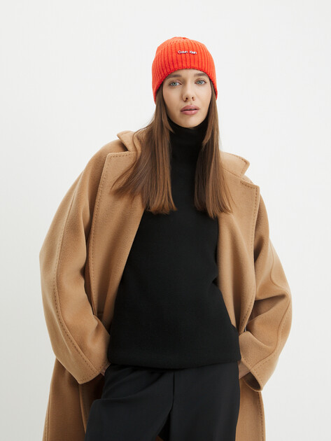 Женская шапка CALVIN KLEIN CK MUST LOGO BEANIE, Артикул K60K611401, оранжевый | 4278892. Ракурс 4 Женская шапка CALVIN KLEIN CK MUST LOGO BEANIE, Артикул K60K611401, оранжевый | 4278892. Ракурс 4