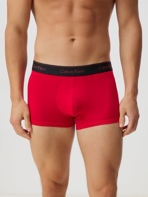 Мужские трусы 3 шт. CALVIN KLEIN TRUNK 3PK, Артикул 000NB3873A, мультицвет | 4281320. Ракурс 4 Мужские трусы 3 шт. CALVIN KLEIN TRUNK 3PK, Артикул 000NB3873A, мультицвет | 4281320. Ракурс 4
