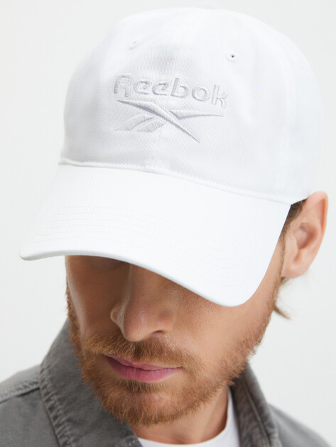 Мужская бейсболка REEBOK Logo Cap, Артикул RBH1200, белый | 4282693. Ракурс 3 Мужская бейсболка REEBOK Logo Cap, Артикул RBH1200, белый | 4282693. Ракурс 3