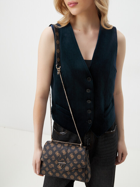 Кросс-боди GUESS DORYS CONVERTIBLE XBODY FLAP, Артикул HWPM9521210, темно-коричневый | 4286535. Ракурс 2