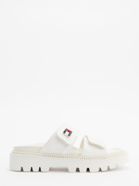 Женские шлепанцы TOMMY JEANS, Артикул EN0EN02560(K), белый | 4287193. Ракурс 3 Женские шлепанцы TOMMY JEANS, Артикул EN0EN02560(K), белый | 4287193. Ракурс 3