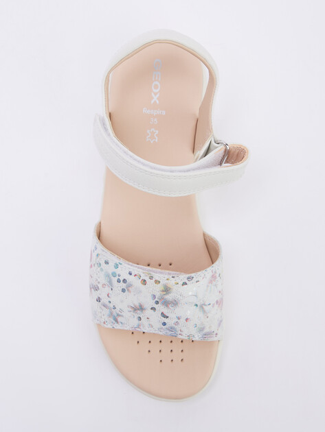 Детские сандалии GEOX J SANDAL HAITI GIRL, Артикул J028ZA, белый | 4290144. Ракурс 4 Детские сандалии GEOX J SANDAL HAITI GIRL, Артикул J028ZA, белый | 4290144. Ракурс 4