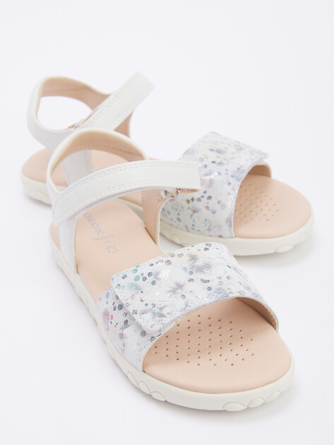 Детские сандалии GEOX J SANDAL HAITI GIRL, Артикул J028ZA, белый | 4290144. Ракурс 5 Детские сандалии GEOX J SANDAL HAITI GIRL, Артикул J028ZA, белый | 4290144. Ракурс 5
