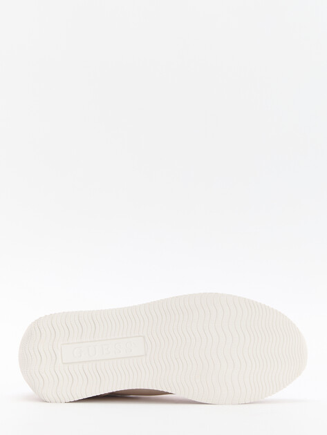 Женские кроссовки GUESS SKROLL, Артикул FLPSKRSUE12, светло-бежевый | 4293153. Ракурс 4 Женские кроссовки GUESS SKROLL, Артикул FLPSKRSUE12, светло-бежевый | 4293153. Ракурс 4