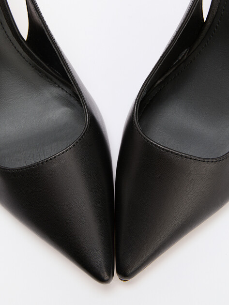 Женские туфли с открытой пяткой (слингбэк) GUESS NASSHA3, Артикул FLPNS3LEA05, черный | 4293317. Ракурс 5 Женские туфли с открытой пяткой (слингбэк) GUESS NASSHA3, Артикул FLPNS3LEA05, черный | 4293317. Ракурс 5