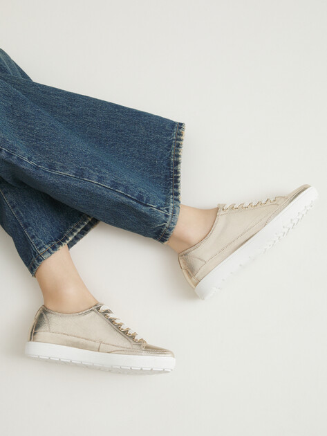 Женские кеды CAPRICE MANOU, Артикул 9-9-23654-42, золотой | 4295236. Ракурс 2 Женские кеды CAPRICE MANOU, Артикул 9-9-23654-42, золотой | 4295236. Ракурс 2