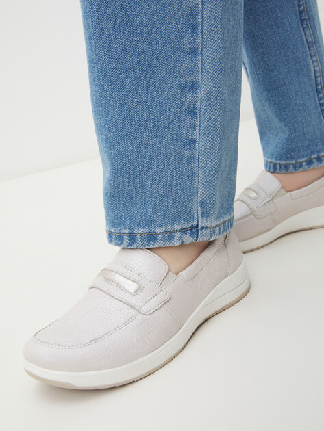 Женские лоферы CAPRICE VERA, Артикул 9-9-24401-44, молочно-белый | 4296062. Ракурс 2