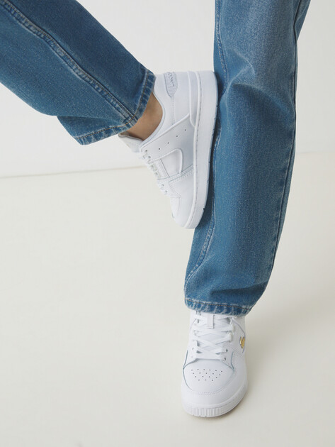 Женские кеды LACOSTE COURT CAGE 125 3 SFA, Артикул 749SFA0117, белый | 4299272. Ракурс 2