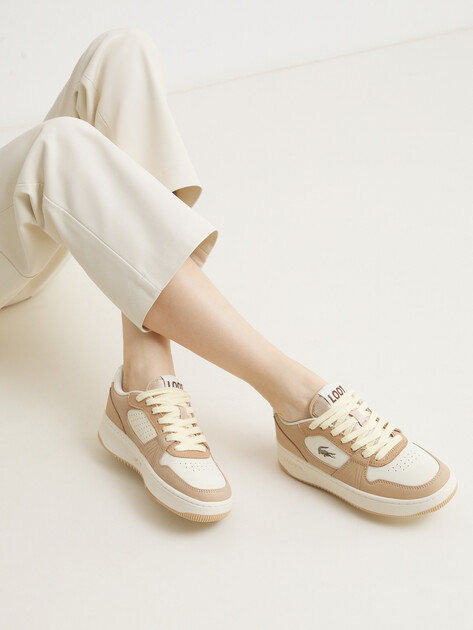 Женские кеды LACOSTE L001 SET 125 2 SFA, Артикул 749SFA0046, молочно-белый | 4299474. Ракурс 2 Женские кеды LACOSTE L001 SET 125 2 SFA, Артикул 749SFA0046, молочно-белый | 4299474. Ракурс 2