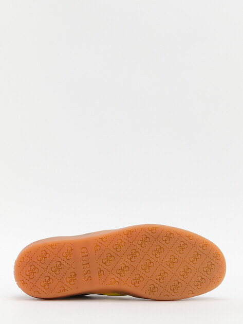 Мужские кеды GUESS NOLA III, Артикул FMPNIIELE12, темно-бежевый | 4301336. Ракурс 4