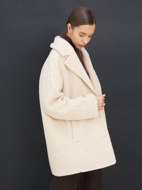 Женское полупальто тедди MAISON DAVID ROZALI_TEDDY, Артикул ROZALI_TEDDY, молочно-белый | 4301541. Ракурс 5
