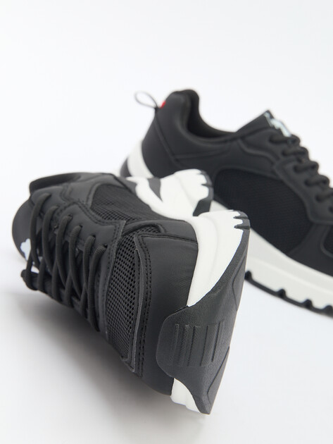 Женские кроссовки U.S.POLO ASSN. LEAH GLB 5FX, Артикул 101937924, черный | 4302152. Ракурс 6 Женские кроссовки U.S.POLO ASSN. LEAH GLB 5FX, Артикул 101937924, черный | 4302152. Ракурс 6