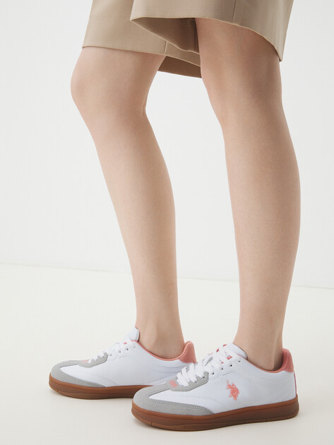 Женские кеды U.S.POLO ASSN. VALE WMN GLB 5FX, Артикул 101937998, белый | 4302415. Ракурс 2 Женские кеды U.S.POLO ASSN. VALE WMN GLB 5FX, Артикул 101937998, белый | 4302415. Ракурс 2