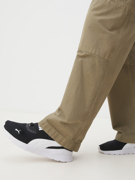 Кроссовки-носки PUMA Anzarun Lite SlipOn, Артикул 387599, черный | 4304192. Ракурс 2