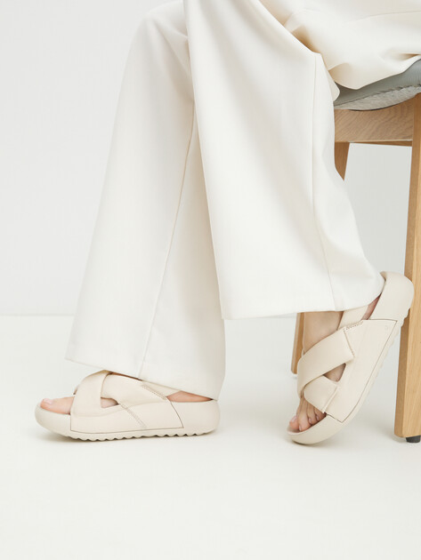 Женские сандалии ECCO COZMO PF W, Артикул 206653, молочно-бежевый | 4306292. Ракурс 2