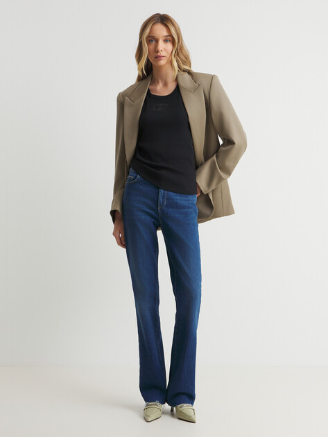 Женские прямые джинсы LIU∙JO, Артикул UA5082, синий | 4313092. Ракурс 2 Женские прямые джинсы LIU∙JO, Артикул UA5082, синий | 4313092. Ракурс 2