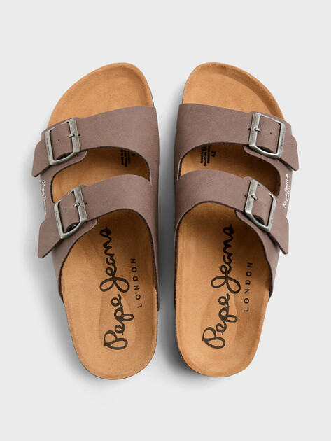 Мужские шлепанцы PEPE JEANS BIO M DOUBLE CHICAGO, Артикул PMS90110, коричневый | 4315385. Ракурс 4