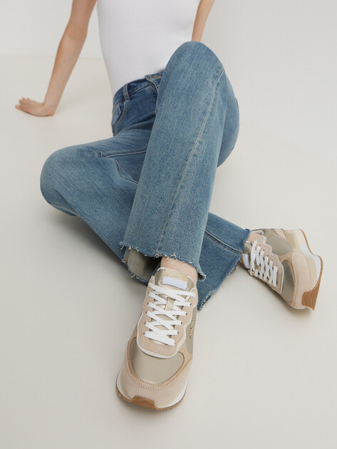 Женские кроссовки PEPE JEANS RUSPER SHINE, Артикул PLS60033, бежево-золотой | 4315760. Ракурс 2 Женские кроссовки PEPE JEANS RUSPER SHINE, Артикул PLS60033, бежево-золотой | 4315760. Ракурс 2