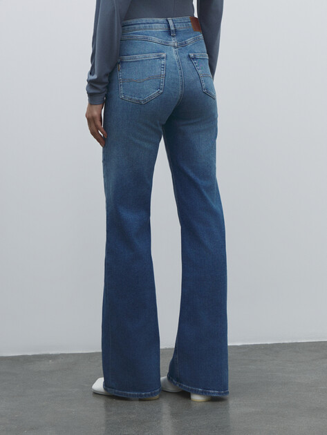 Женские джинсы клеш PEPE JEANS FLARE HW WILLA, Артикул PL204734NC2, синий | 4316513. Ракурс 4 Женские джинсы клеш PEPE JEANS FLARE HW WILLA, Артикул PL204734NC2, синий | 4316513. Ракурс 4