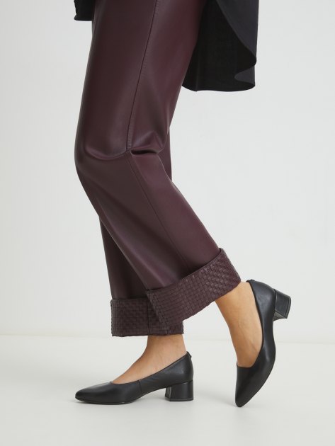 Женские туфли TAMARIS CILJA, Артикул 1-1-22314-43, черный | 4341862. Ракурс 2 Женские туфли TAMARIS CILJA, Артикул 1-1-22314-43, черный | 4341862. Ракурс 2