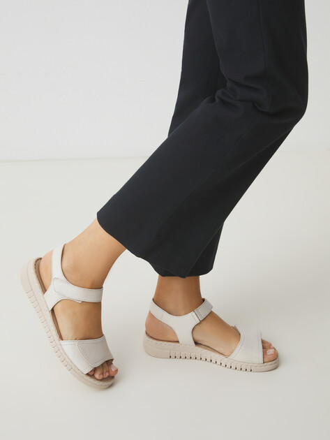 Женские сандалии CAPRICE KARIN, Артикул 9-9-28103-44, молочно-белый | 4345307. Ракурс 2