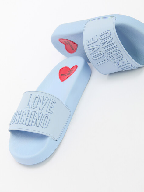 Женские сланцы LOVE MOSCHINO POOL SLIDE, Артикул JA28052G, небесно-голубой | 4348077. Ракурс 6