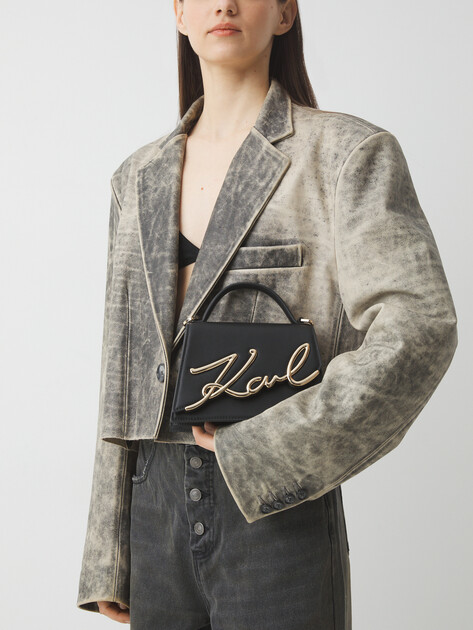 Женская сумка KARL LAGERFELD k/signature 2.0 sm crossbody, Артикул A1W30038, черный | 4351428. Ракурс 2 Женская сумка KARL LAGERFELD k/signature 2.0 sm crossbody, Артикул A1W30038, черный | 4351428. Ракурс 2