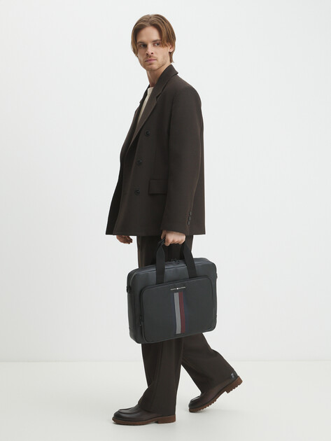 Мужская сумка для ноутбука TOMMY HILFIGER TH FOUNDATION COMPUTER BAG, Артикул AM0AM12465, черный | 4357126. Ракурс 6 Мужская сумка для ноутбука TOMMY HILFIGER TH FOUNDATION COMPUTER BAG, Артикул AM0AM12465, черный | 4357126. Ракурс 6
