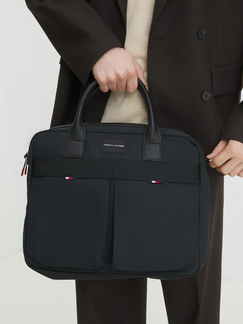 Мужская сумка для ноутбука TOMMY HILFIGER TH FUNC NYLON COMPUTER BAG, Артикул AM0AM12470, черный | 4357129. Ракурс 2 Мужская сумка для ноутбука TOMMY HILFIGER TH FUNC NYLON COMPUTER BAG, Артикул AM0AM12470, черный | 4357129. Ракурс 2