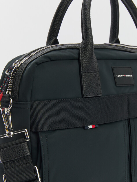 Мужская сумка для ноутбука TOMMY HILFIGER TH FUNC NYLON COMPUTER BAG, Артикул AM0AM12470, черный | 4357129. Ракурс 3 Мужская сумка для ноутбука TOMMY HILFIGER TH FUNC NYLON COMPUTER BAG, Артикул AM0AM12470, черный | 4357129. Ракурс 3