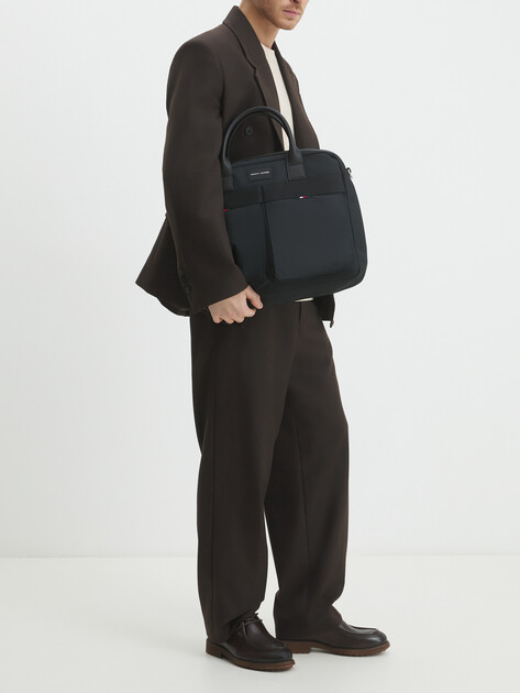 Мужская сумка для ноутбука TOMMY HILFIGER TH FUNC NYLON COMPUTER BAG, Артикул AM0AM12470, черный | 4357129. Ракурс 6 Мужская сумка для ноутбука TOMMY HILFIGER TH FUNC NYLON COMPUTER BAG, Артикул AM0AM12470, черный | 4357129. Ракурс 6