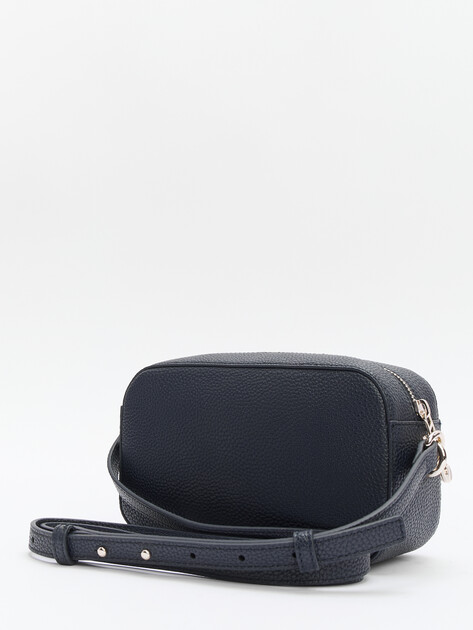 Кросс-боди TOMMY HILFIGER TH EMBLEM CAMERA BAG, Артикул AW0AW15179, темно-синий | 4357244. Ракурс 4