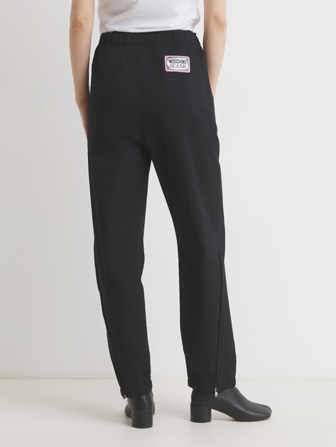 Женские прямые брюки MO5CH1NO JEANS HIKING, Артикул 0303 SS25, черный | 4359950. Ракурс 4 Женские прямые брюки MO5CH1NO JEANS HIKING, Артикул 0303 SS25, черный | 4359950. Ракурс 4