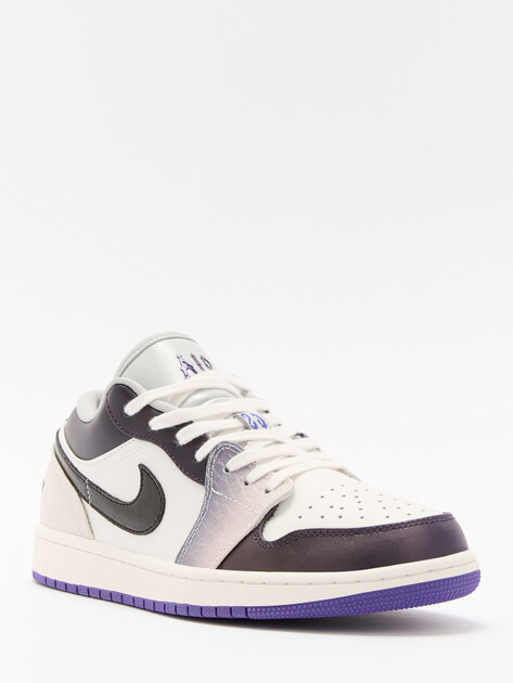 Мужские кеды NIKE NIKE Air Jordan 1 Low Se, Артикул HF5759, белый | 4361672. Ракурс 3