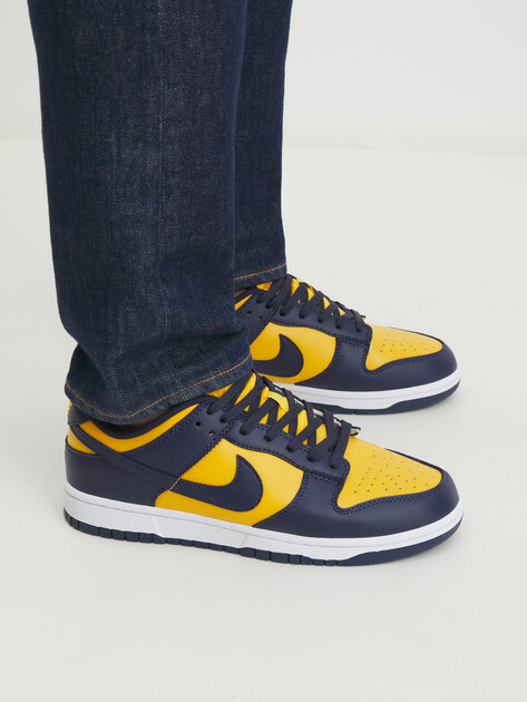 Мужские кеды NIKE NIKE Dunk Low, Артикул CW1590, желтый | 4361710. Ракурс 2