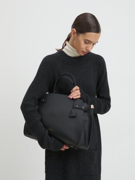Женский тоут COCCINELLE, Артикул E1 QLA 18 01 01, черный | 4363303. Ракурс 2 Женский тоут COCCINELLE, Артикул E1 QLA 18 01 01, черный | 4363303. Ракурс 2
