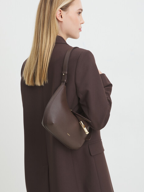 Женская сумка  FURLA, Артикул FURLA GOCCIA S SHOULDER BAG, шоколадный | 4364028. Ракурс 2