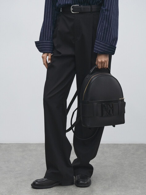 Женский рюкзак ARMANI EXCHANGE SUSIE, Артикул XW001204, черный | 4368435. Ракурс 5