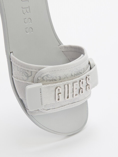 Женские шлепанцы GUESS ELYZE4, Артикул FLJELYLEL19, серебряный | 4372435. Ракурс 6