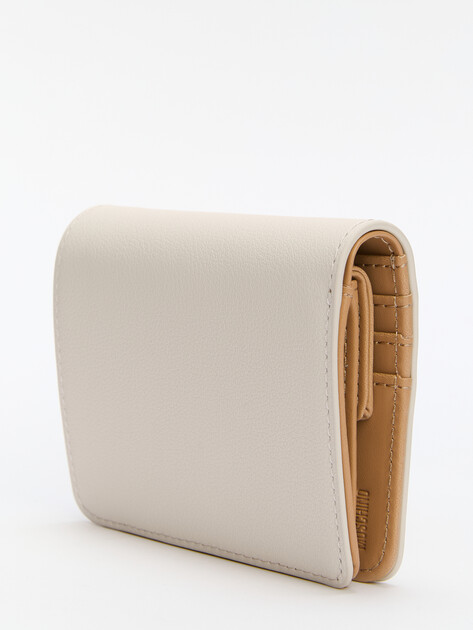 Женское портмоне LOVE MOSCHINO SLG LOVE EMBOSSED, Артикул JC5630PP SS25, молочно-бежевый | 4377295. Ракурс 2