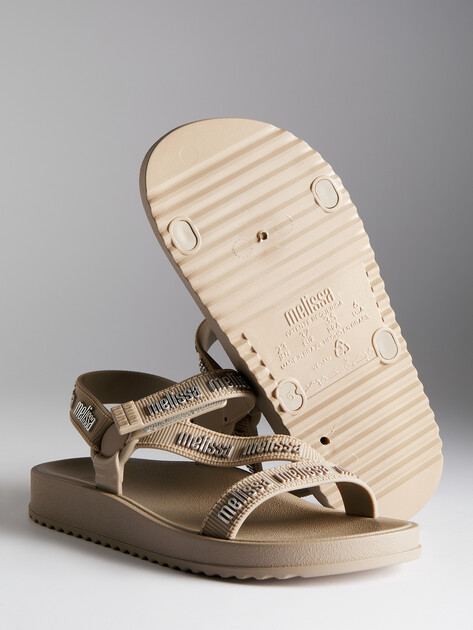 Женские сандалии MELISSA STRIPES M LOVER AD, Артикул 35963, серо-бежевый | 4394481. Ракурс 6 Женские сандалии MELISSA STRIPES M LOVER AD, Артикул 35963, серо-бежевый | 4394481. Ракурс 6