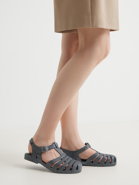 Женские сандалии MELISSA POSSESSION PRINT DENIM AD, Артикул 36133, темно-серый | 4394842. Ракурс 2 Женские сандалии MELISSA POSSESSION PRINT DENIM AD, Артикул 36133, темно-серый | 4394842. Ракурс 2