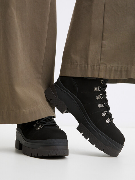 Женские ботинки TENDANCE, Артикул YS-48052-31, черный | 4399871. Ракурс 2