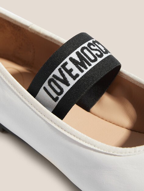 Балетки мэри-джейн LOVE MOSCHINO BALLET LOVE, Артикул JA11071G, белый | 4402219. Ракурс 3 Балетки мэри-джейн LOVE MOSCHINO BALLET LOVE, Артикул JA11071G, белый | 4402219. Ракурс 3