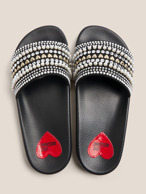 Женские шлепанцы LOVE MOSCHINO POOL SLIDE, Артикул JA28352G, черный | 4403770. Ракурс 4 Женские шлепанцы LOVE MOSCHINO POOL SLIDE, Артикул JA28352G, черный | 4403770. Ракурс 4